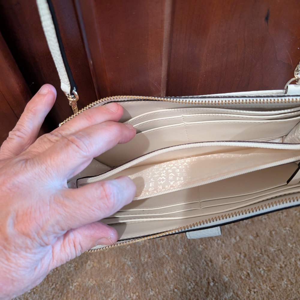 Kate Spade White Leather Crossbody Organizer Wallet Purse - Picture 6 of 8